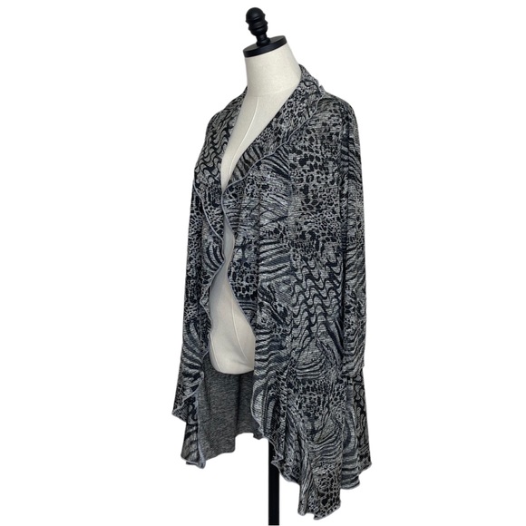 Beechers Brook Ruffle Edge Cardigan Silver and Black with Gold Threading Size XL - Picture 3 of 10